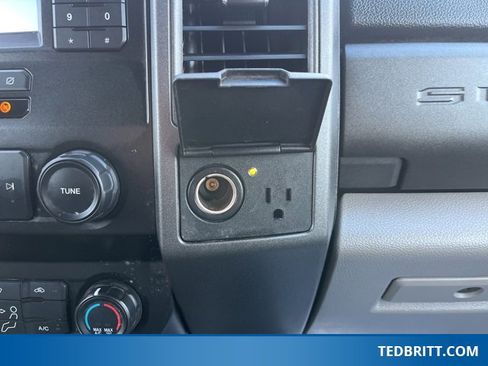 Used 2020 Ford F350 XL w/ Power Equipment Group image 26