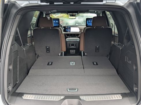 New 2026 Chevrolet Tahoe High Country image 31