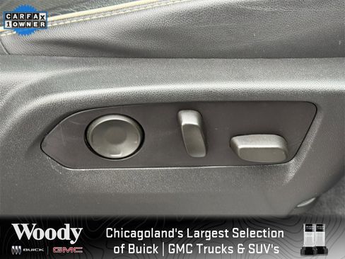 Used 2021 GMC Yukon SLT w/ SLT Luxury Plus Package image 41