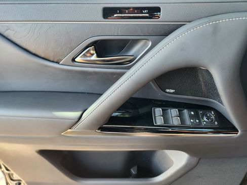 New 2025 Lexus LX 600 4WD w/ Luxury Package image 15