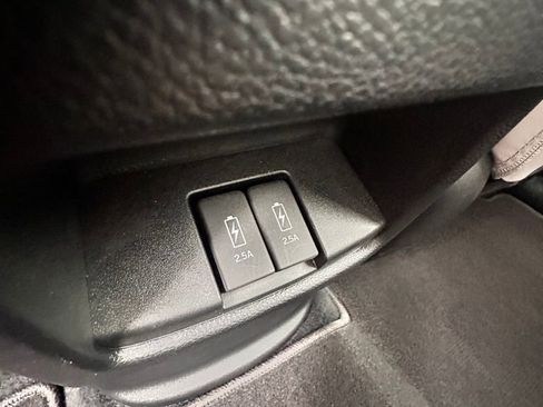 Used 2022 Honda CR-V Touring image 30