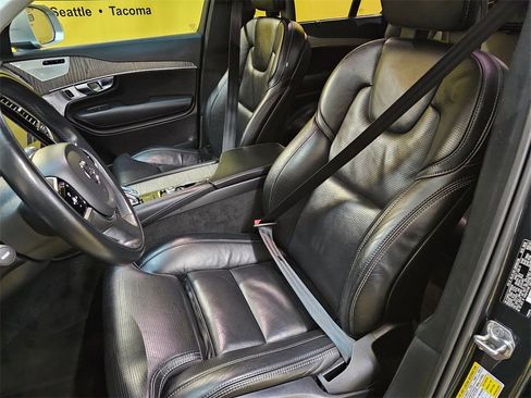 Used 2021 Volvo XC90 T8 Inscription w/ Protection Package Premier image 23