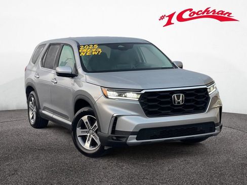 Used 2025 Honda Pilot EX-L image 1