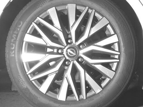 Used 2025 Nissan Altima 2.5 SV image 15