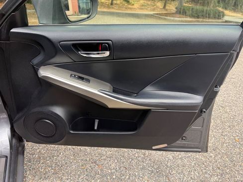 Used 2014 Lexus IS 250 w/ F-Sport Package RWD image 29
