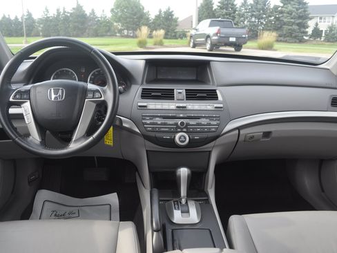 Used 2010 Honda Accord EX-L image 12