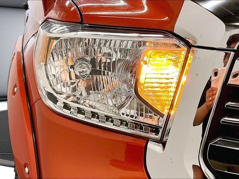 Used 2016 Toyota Tundra SR5 AWD/4WD image 31