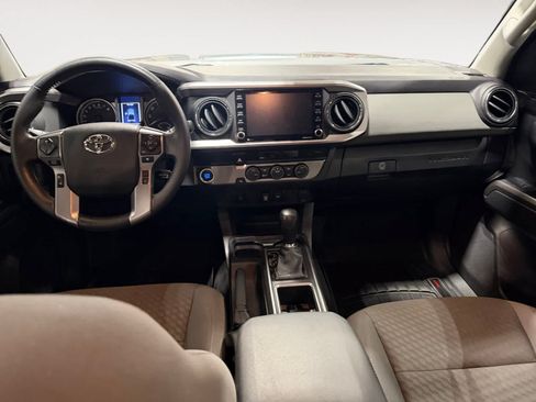 Used 2023 Toyota Tacoma SR5 RWD image 11