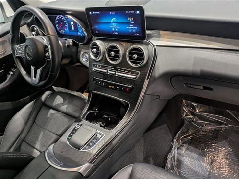 Certified 2022 Mercedes-Benz GLC 300 4MATIC image 19