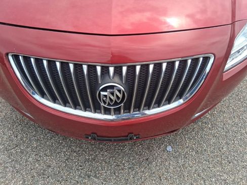 Used 2013 Buick Regal Premium FWD image 12