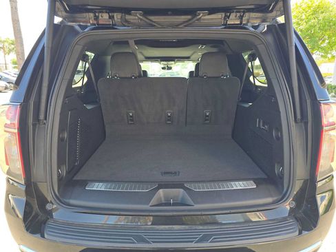 Used 2023 Chevrolet Suburban High Country w/ Max Trailering Package RWD image 15