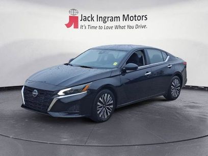 Certified 2024 Nissan Altima 2.5 SV