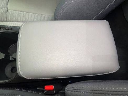 Certified 2025 Subaru Outback Premium image 27