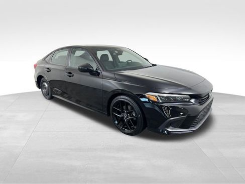 Used 2023 Honda Civic Sport image 8