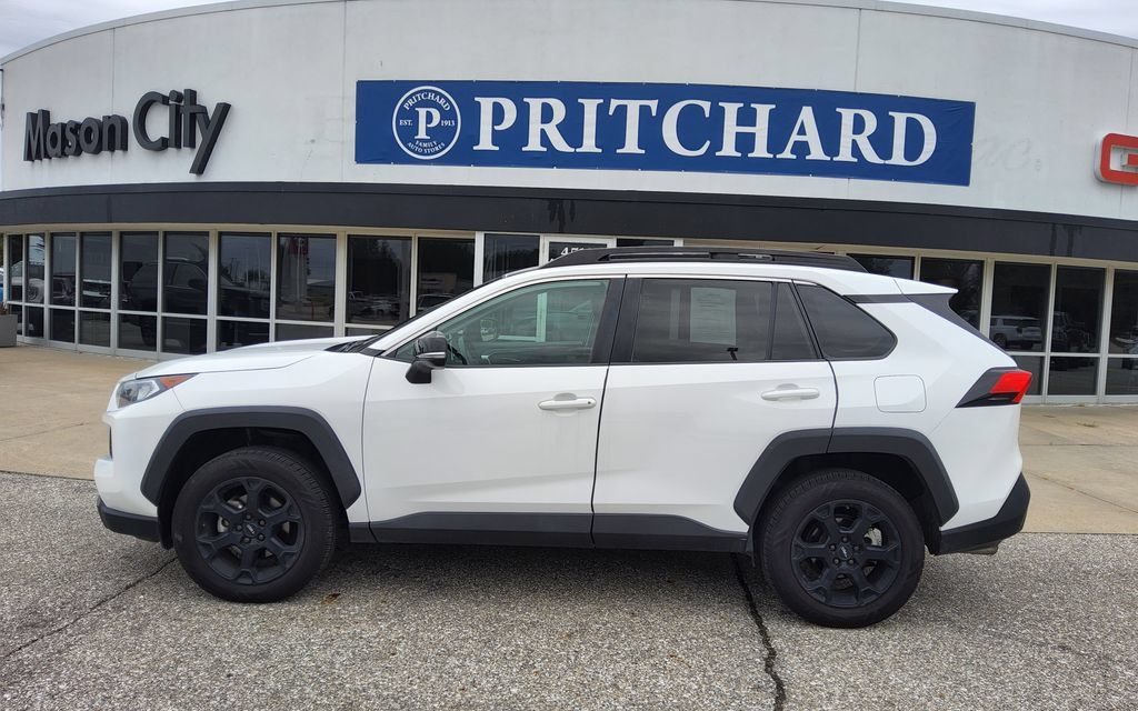 Used 2020 Toyota RAV4 TRD Off-Road w/ TRD Off-Road Weather Package AWD/4WD image 4