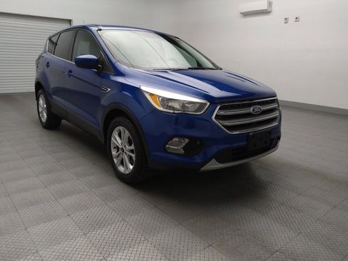 Used 2017 Ford Escape SE FWD image 13