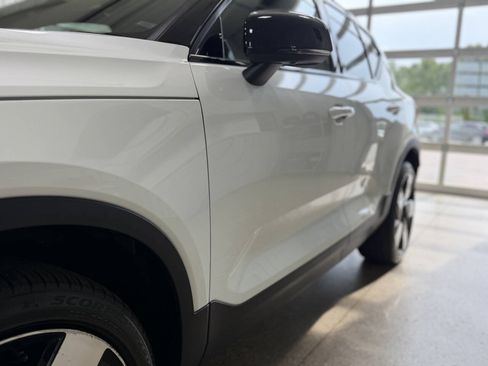 Used 2023 Volvo XC40 Recharge Plus w/ Protection Package Premier AWD/4WD image 41