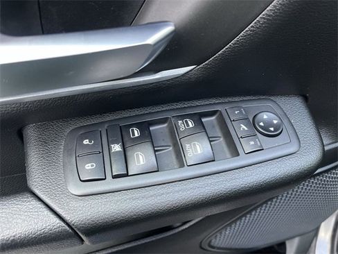 Used 2019 RAM 1500 Big Horn image 13