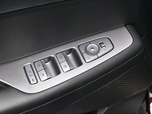 Used 2025 Hyundai Palisade Limited image 11