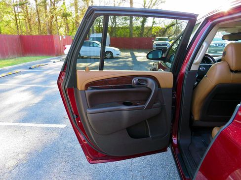 Used 2017 Buick Enclave Premium w/ Experience Buick Package image 34