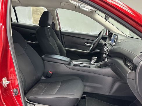 Used 2025 Nissan Sentra SV w/ Trunk Package FWD image 11