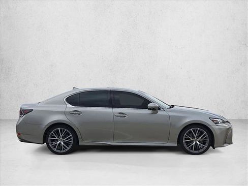 Used 2018 Lexus GS 350 w/ Preferred Accessory Package RWD image 4