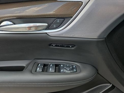 New 2025 Cadillac XT6 Premium Luxury w/ Platinum Package AWD/4WD image 18