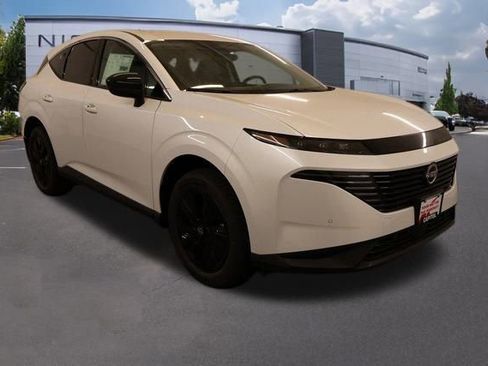 New 2025 Nissan Murano SV image 1