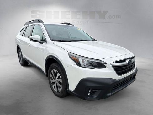 Used 2021 Subaru Outback Premium AWD/4WD image 2