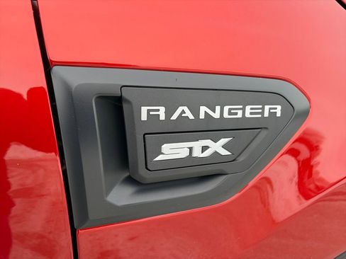 Used 2022 Ford Ranger XL w/ FX4 Off-Road Package image 11