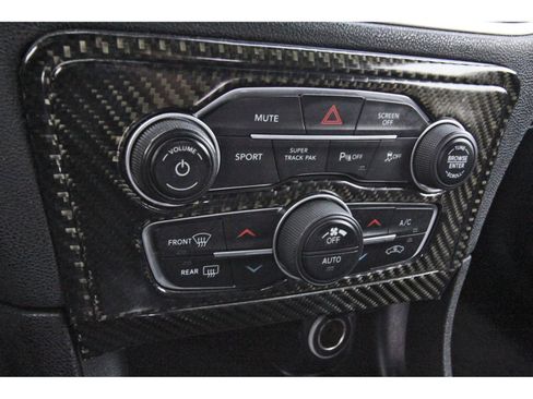 Used 2019 Dodge Charger R/T image 25