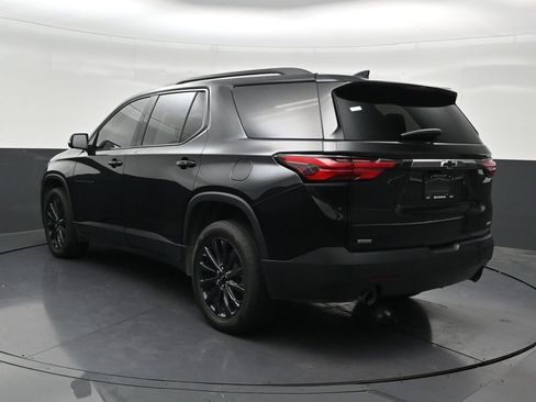 Used 2024 Chevrolet Traverse RS FWD image 3