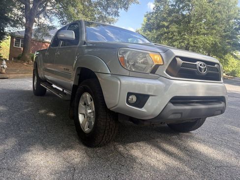 Used 2012 Toyota Tacoma PreRunner w/ TRD Sport Pkg RWD image 40