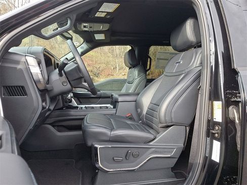 New 2026 Ford F250 Platinum image 6