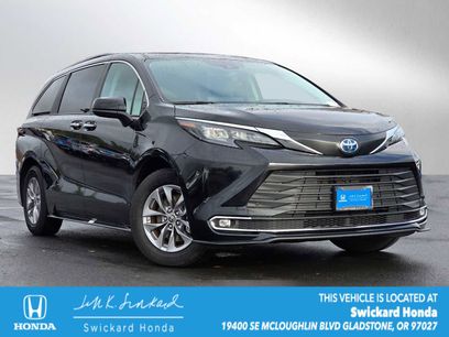 Used 2024 Toyota Sienna XLE