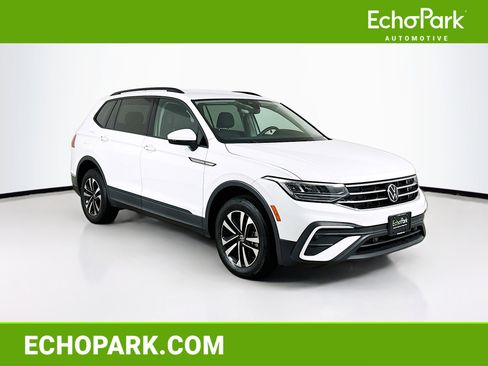 Used 2022 Volkswagen Tiguan S image 1