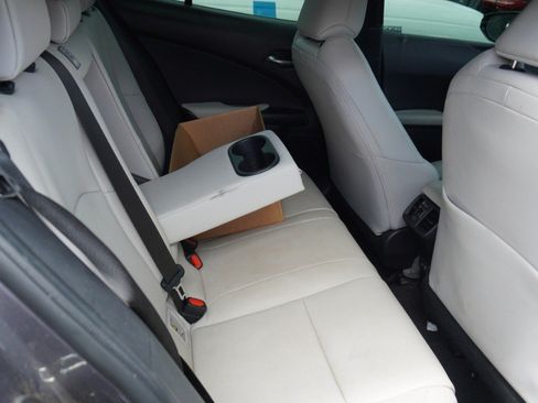Used 2023 Lexus UX 250h FWD w/ Accessory Package (Z1) image 10