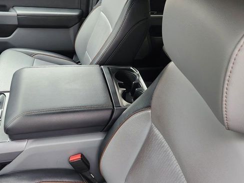 Used 2025 Ford F150 Lariat w/ Equipment Group 501A Mid image 21