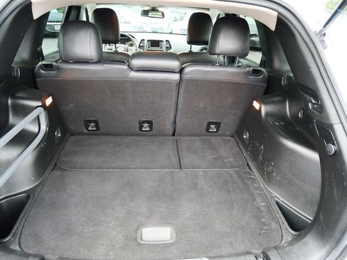 Used 2017 Jeep Cherokee Sport AWD/4WD image 21