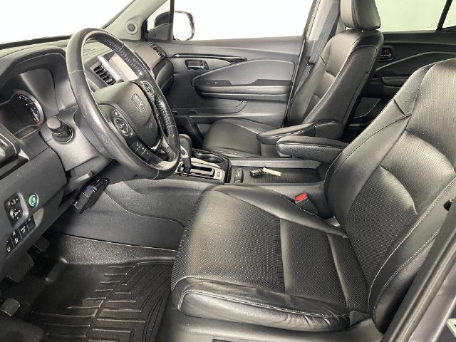 Used 2017 Honda Ridgeline RTL-E image 2