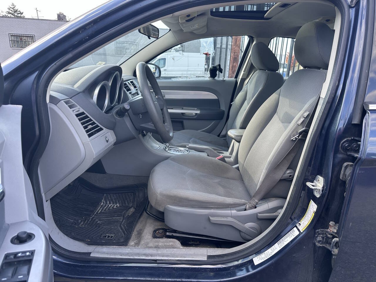 Used 2008 Chrysler Sebring Touring FWD image 10