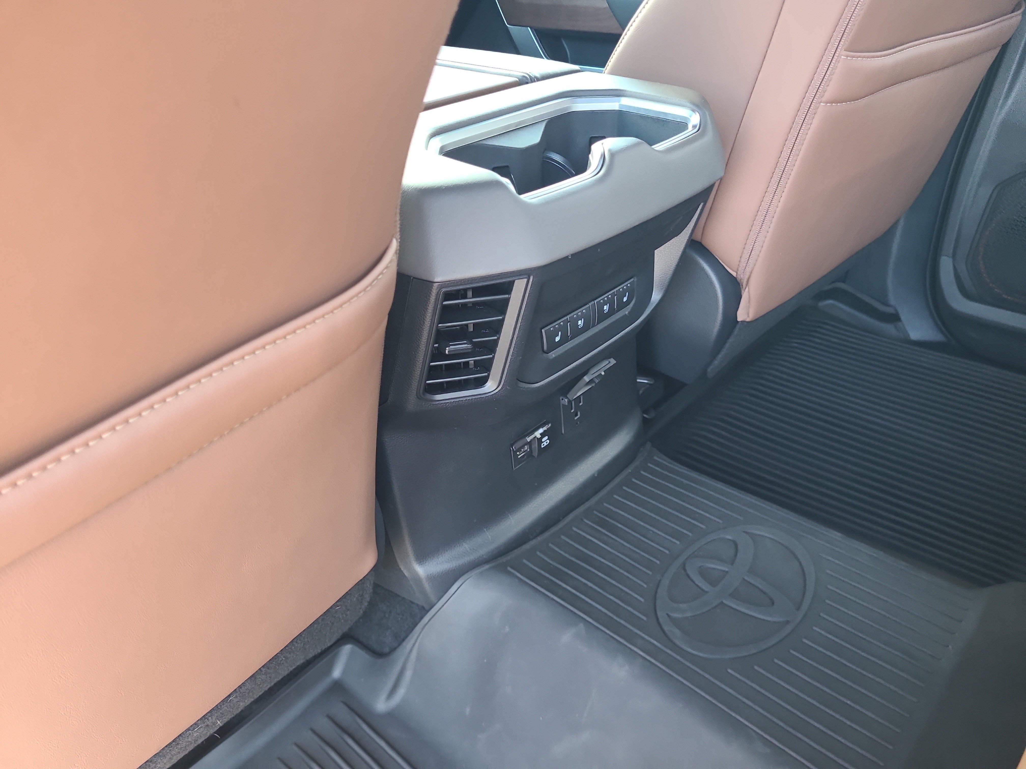 Certified 2025 Toyota Tundra 1794 Edition AWD/4WD image 11