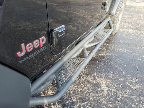 Used 2021 Jeep Wrangler Unlimited Rubicon image 7