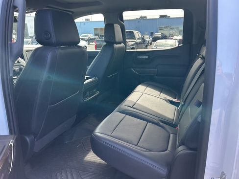 Used 2021 Chevrolet Silverado 1500 LT Trail Boss w/ Convenience Package II image 19