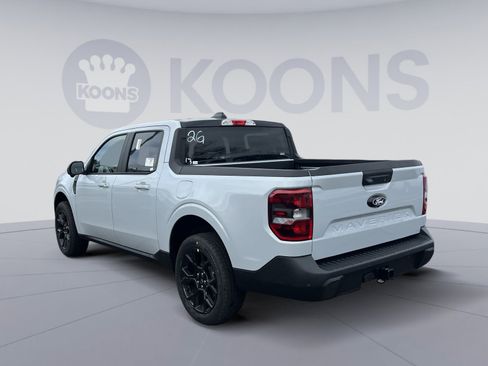 New 2026 Ford Maverick Lariat w/ Black Appearance Package image 4