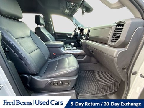 Used 2022 Chevrolet Silverado 1500 LTZ w/ Technology Package image 31