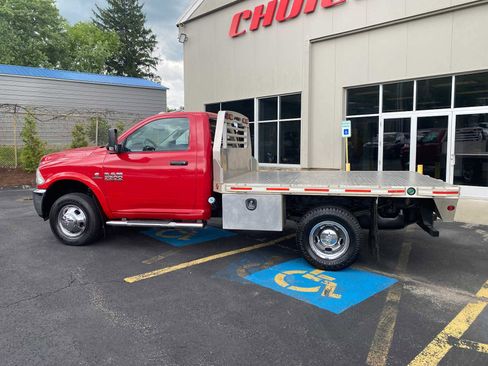 Used 2018 RAM 3500 Tradesman w/ Power & Remote Entry Group AWD/4WD image 12