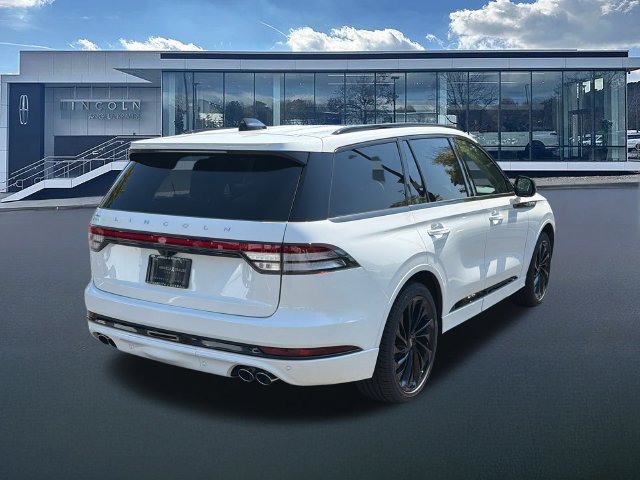 New 2026 Lincoln Aviator Reserve AWD/4WD image 8