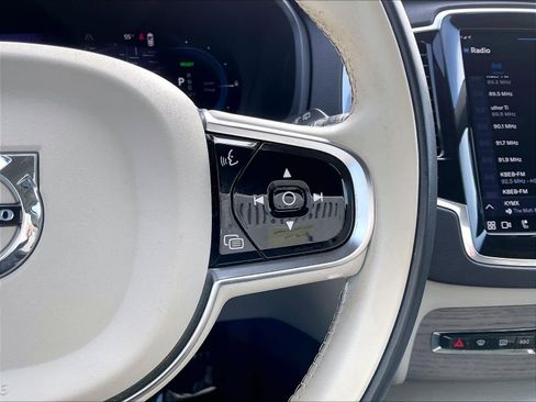 Used 2023 Volvo XC90 T8 Plus w/ Protection Package Premier image 22