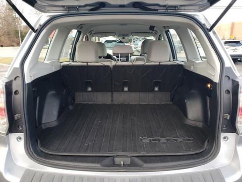 Used 2017 Subaru Forester 2.5i w/ Alloy Wheel Package image 5